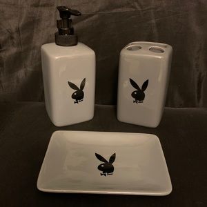 Playboy Gray Bath Set